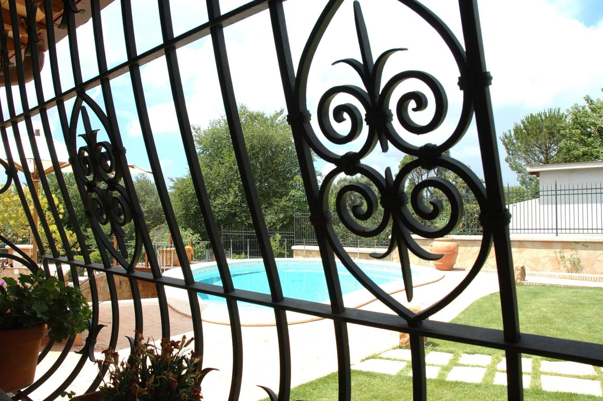 Bed & Breakfast La Valle Dei Casali Com 3*